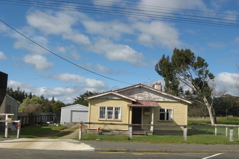 Photo of property in 80 Charlotte Street, Takapau, 4203