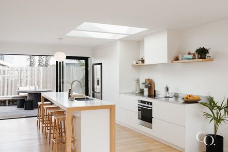 Photo of property in 8a Riverton Road, Mount Maunganui, 3116