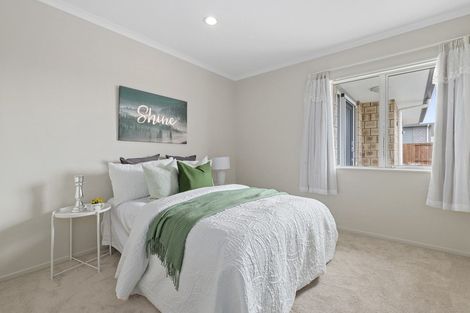 Photo of property in 18 Piwakawaka Court, Rototuna North, Hamilton, 3210