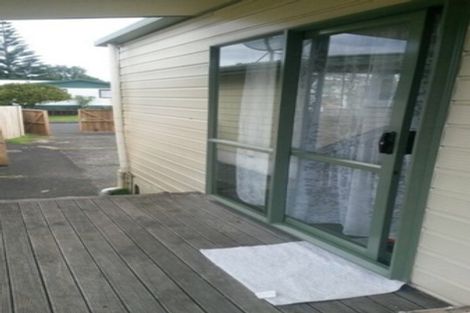 Photo of property in 11 Normandy Place, Henderson, Auckland, 0610