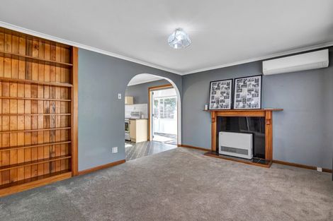 Photo of property in 40 Queens Road, Glen Avon, New Plymouth, 4312