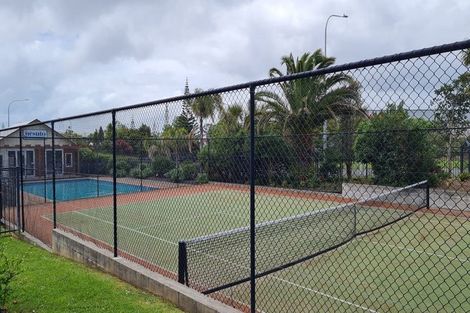 Photo of property in 15 Opito Way, East Tamaki, Auckland, 2013