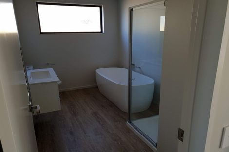 Photo of property in 34 Glen Dene Crescent, Wanaka, 9305