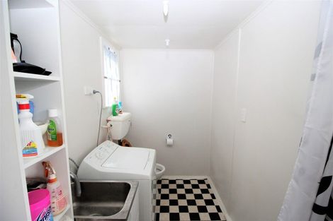 Photo of property in 13 Atkinson Street, Woodville, 4920