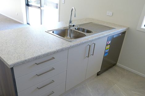 Photo of property in 107 Station Road, Kumeu, 0891