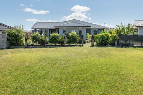 Photo of property in 69 Puhirake Crescent, Pyes Pa, Tauranga, 3112