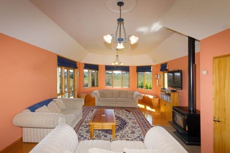 Photo of property in 814 Ruatangata Road, Whangaehu, Whanganui, 4581