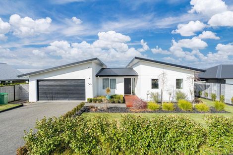Photo of property in 13 Royal Coachman Drive, Nukuhau, Taupo, 3330