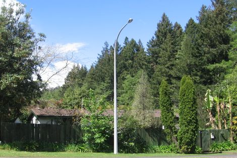 Photo of property in 1 Moana Terrace, Lynmore, Rotorua, 3010