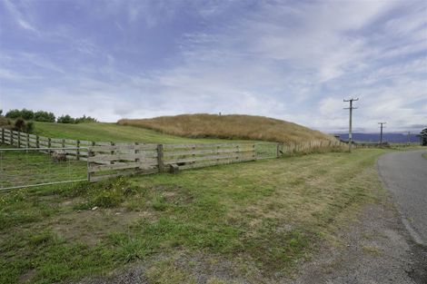 Photo of property in 618 Muhunoa Road West, Ohau, Levin, 5570