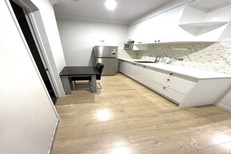 Photo of property in 73 Rosewell Crescent, Flat Bush, Auckland, 2019