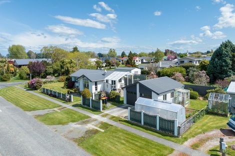 Photo of property in 22 Manse Street, Edendale, 9825