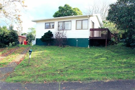 Photo of property in 16 Limond Street, Randwick Park, Auckland, 2105