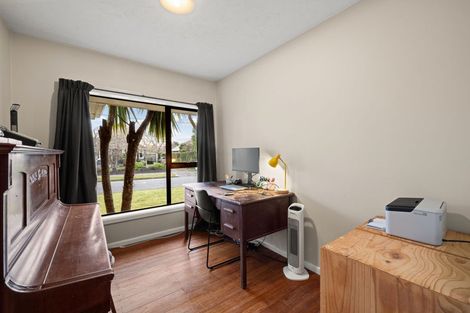 Photo of property in 28 Hudson Street, Bryndwr, Christchurch, 8053