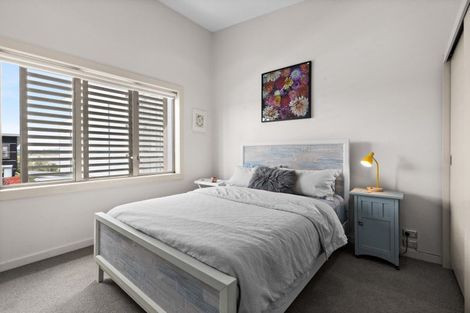 Photo of property in The Terraces, 37/9 Humber Street, Pandora, Napier, 4110