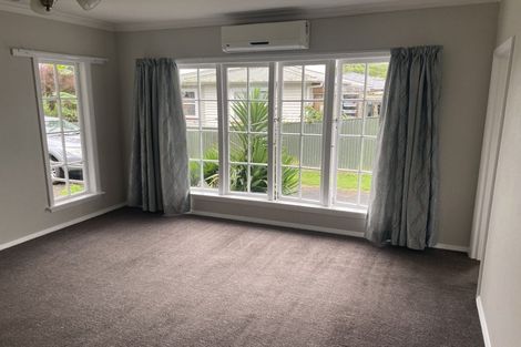 Photo of property in 42 Bowen Street, Levin, 5510