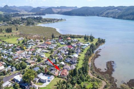 Photo of property in 133 Durrant Drive, Whangamata, 3620
