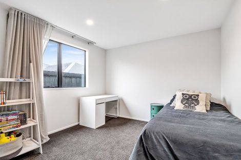 Photo of property in 5 Larissa Road, Halswell, Christchurch, 8025