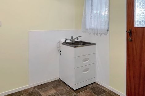 Photo of property in 19 Erin Street, Hokowhitu, Palmerston North, 4410