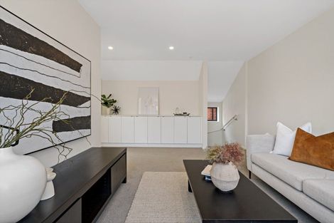 Photo of property in 52 Tahuhu Road, Mount Wellington, Auckland, 1062