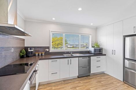 Photo of property in 35 Hamlet Street, Stratford, 4332