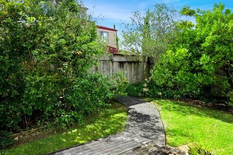 Photo of property in 19 Belle Verde Drive, Sunnynook, Auckland, 0630