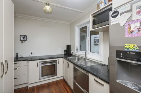 Photo of property in 157 Molesworth Street, New Plymouth, 4312