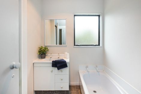 Photo of property in 1 Lydia Place, Kelvin Grove, Palmerston North, 4414