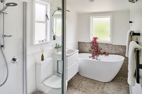 Photo of property in 21 Beach Street, Petone, Lower Hutt, 5012