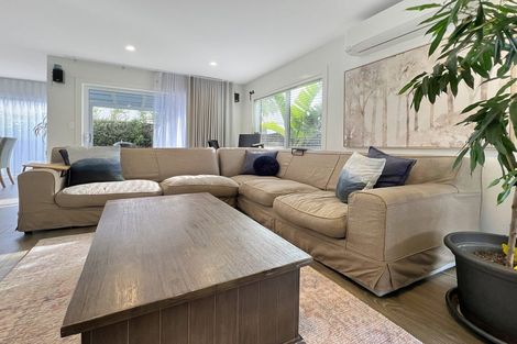 Photo of property in 51a Gills Road, Bucklands Beach, Auckland, 2014