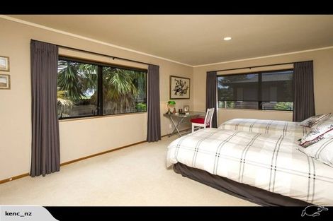 Photo of property in 2/7 Eban Avenue, Hillcrest, Auckland, 0627