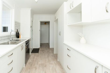 Photo of property in 17 Fitzroy Avenue, Fitzroy, Hamilton, 3206