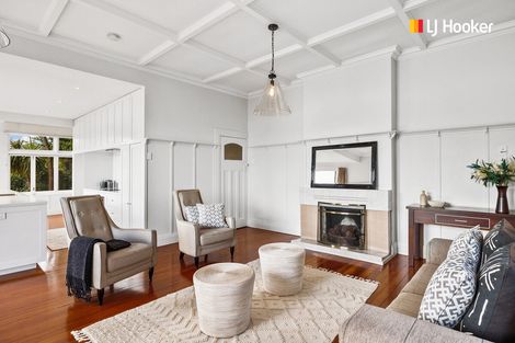 Photo of property in 7 Ngaio Street, Macandrew Bay, Dunedin, 9014