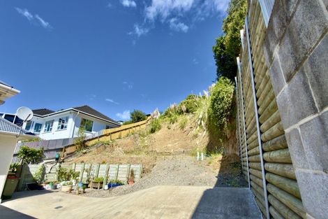 Photo of property in 12b Lawry Street, Moturoa, New Plymouth, 4310