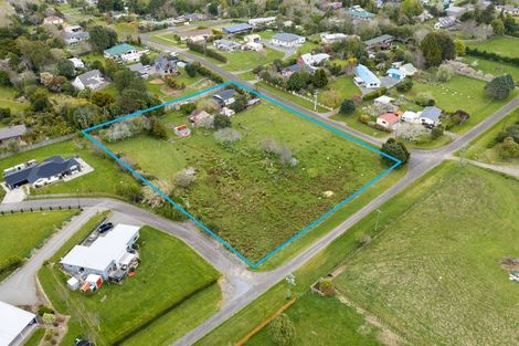Photo of property in 34 Jervois Terrace, Ohau, Levin, 5570