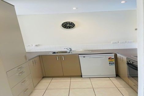 Photo of property in 5/17 Waihi Way, East Tamaki, Auckland, 2013