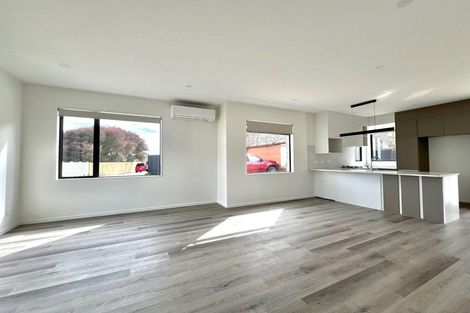 Photo of property in 13a Matterhorn Crescent, Northpark, Auckland, 2013