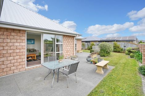 Photo of property in 32 Sovereign Boulevard, Kaiapoi, 7630