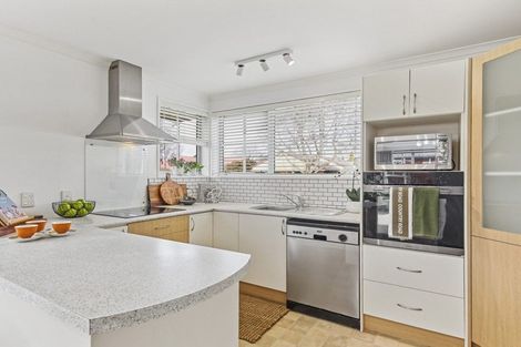 Photo of property in 94 Merrin Street, Avonhead, Christchurch, 8042