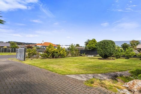 Photo of property in 35 Robertson Street, Glenholme, Rotorua, 3010
