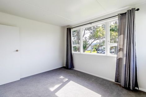 Photo of property in 61 Cambridge Terrace, Kaiti, Gisborne, 4010