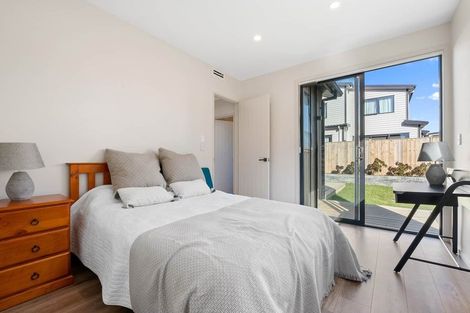 Photo of property in 13 Toanui Road, Hobsonville, Auckland, 0616