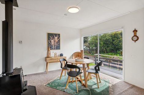 Photo of property in 4 Sylvan Avenue, Waikanae, 5036
