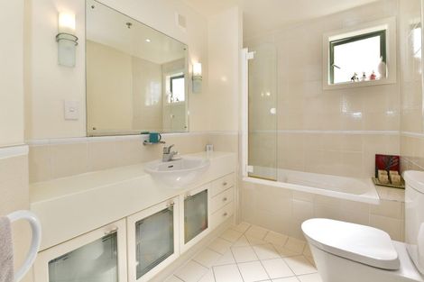 Photo of property in 66 Harbour Village Drive, Gulf Harbour, Whangaparaoa, 0930