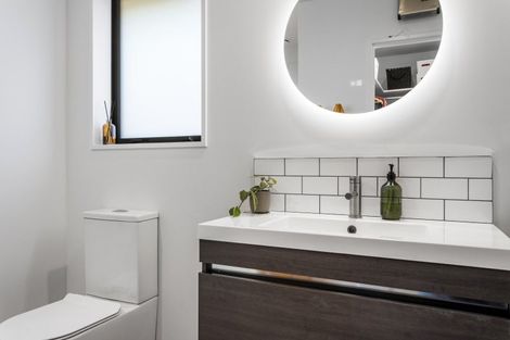 Photo of property in 37 Edlin Lane, Pegasus, 7612