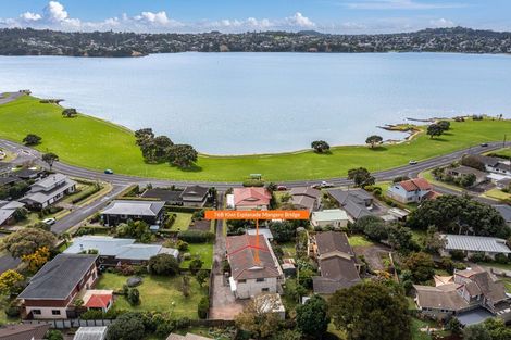 Photo of property in 76b Kiwi Esplanade, Mangere Bridge, Auckland, 2022