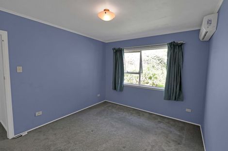 Photo of property in 2/6 Main Road, Wainuiomata, Lower Hutt, 5014