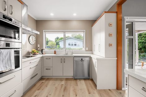 Photo of property in 6 Marnane Terrace, St Andrews, Hamilton, 3200