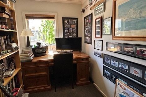 Photo of property in 6 Routeburn Avenue, Aotea, Porirua, 5024