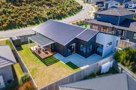 Photo of property in 23 Queen Charlotte Drive, Aotea, Porirua, 5024